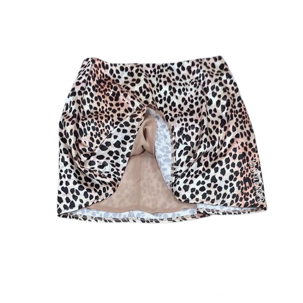 Princess Polly Satin Silky Mini Skirt A Cut Size 4
